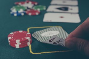 Pokerin kiehtova historia